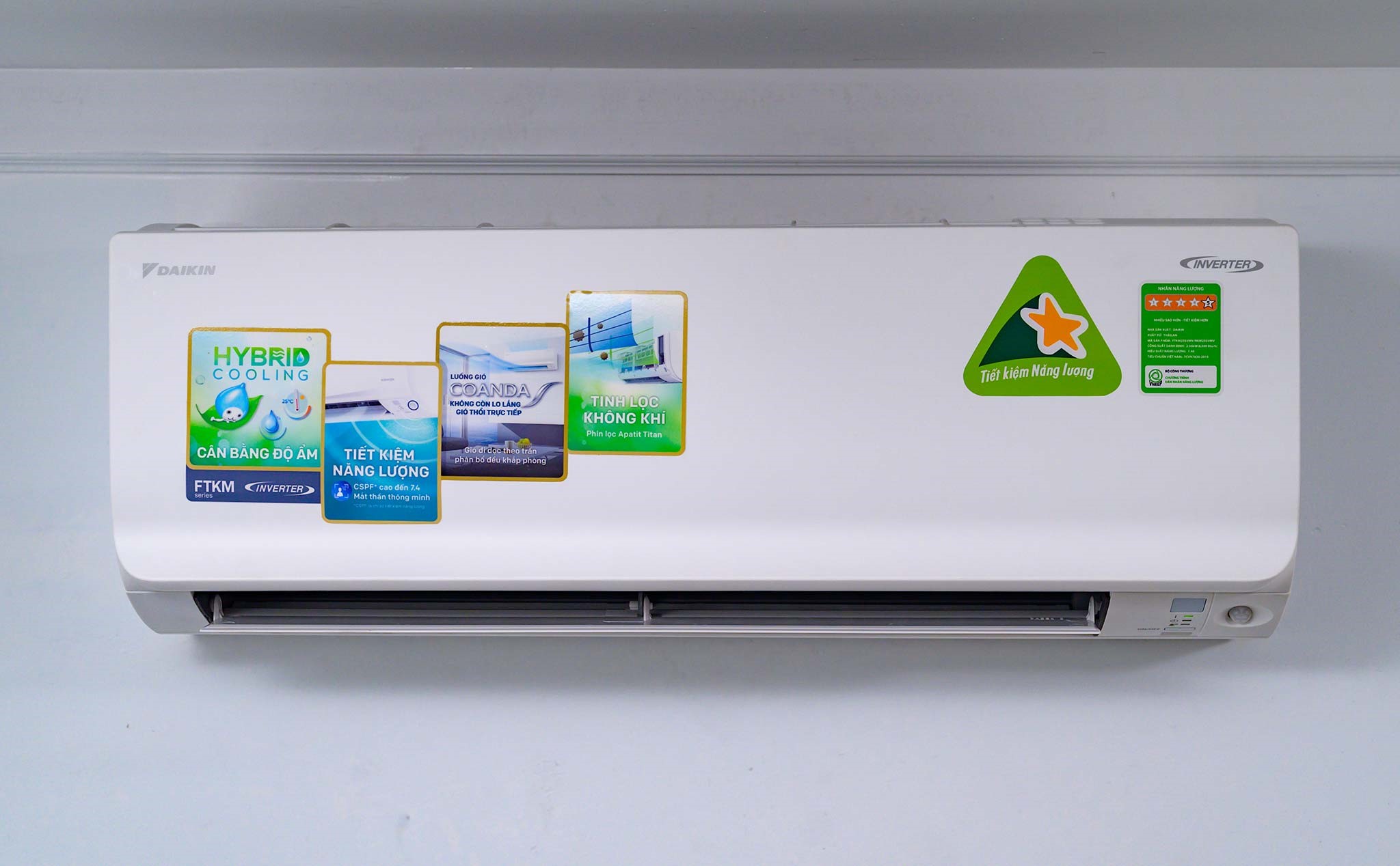 Mẹo dùng máy lạnh mùa nóng bớt lo tiền điện